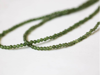 Green Jade 2-2.5mm Round