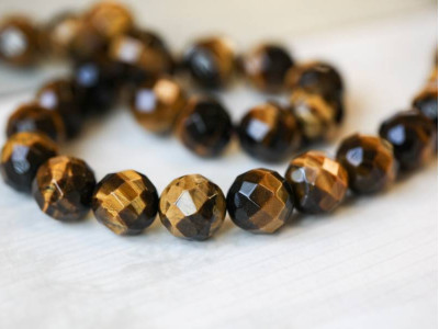 Tiger Eye 12mm Faceted Round