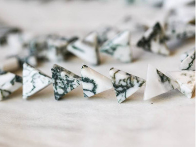 Tree Agate 12x12 Triangle