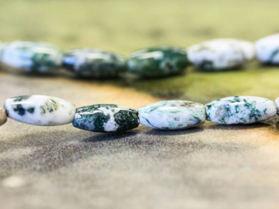 Tree Agate 5x12 Rice
