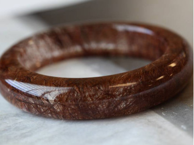 Rutilated Quartz 17mm Bangle Rutilated Quartz 17mm Bangle