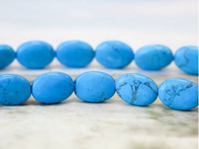 Turquoise Howlite 10x14 Flat Oval