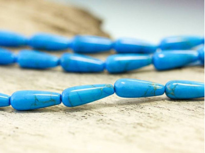 Turquoise Howlite 6x16 Teardrop