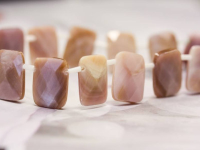 Pink Mother of Pearl 13x18 Cushion Cut Drop