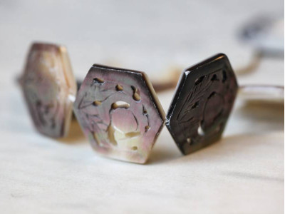 Black Mother of Pearl 26mm Carved Hexagon