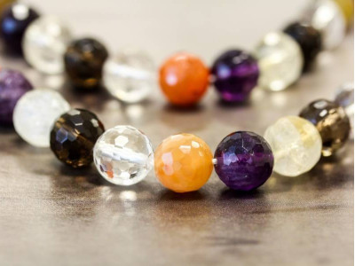 Mixed Quartz 12mm Faceted Round