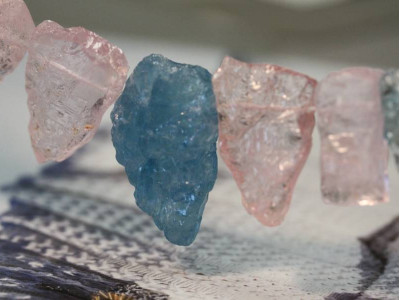 Morganite + Aquamarine 27-47x Rough Drop