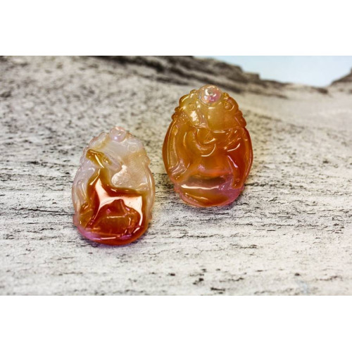 265-1150 Natural Carnelian <br>25x35 Carved Pendant