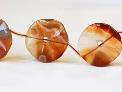 Natural Carnelian 30-32x Flower