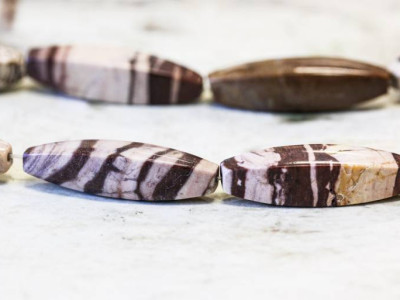 Brown Zebra Jasper 10x40 4-sided Oval