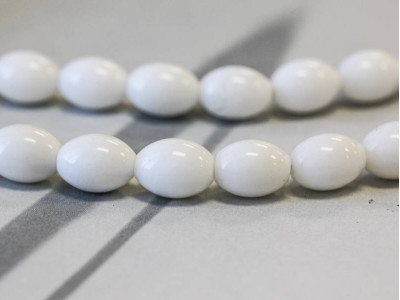 White Jade 15x20 Oval