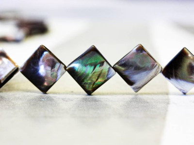Dyed Mother of Pearl 12x12 Square Diamond