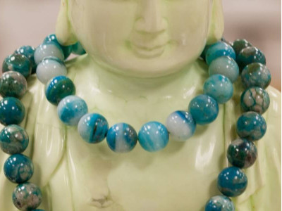 Opaline 10mm Round Bracelet