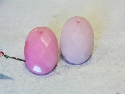Pink Jade 28x40 Faceted Flat Oval Pendant
