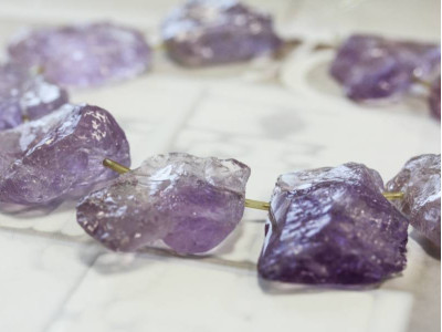 Amethyst 30-45x Rough Drop