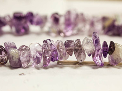 Amethyst 10-15x Chips
